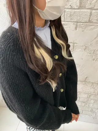 ロング ヘアアレンジ ブリーチ特化 ハイトーンRYOYAのヘアスタイル
