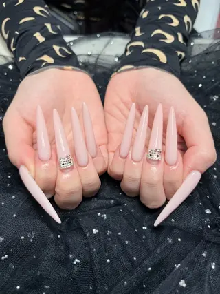 ネイル Huyn Nail Shinjyukuのネイルデザイン