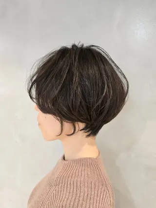 ショート カラー ショート・ボブ✂️ 紅葉のヘアスタイル