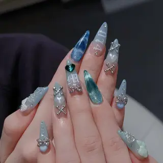 ネイル Queen‘s なんのネイルデザイン