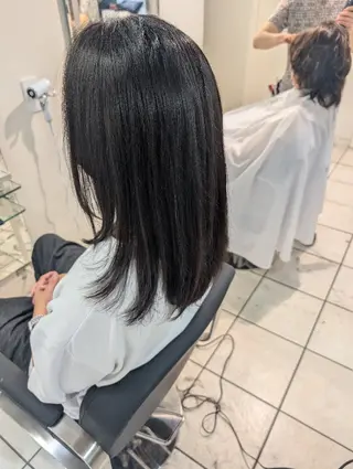 メンズ ロング 大人髪ヘアセット/ 切りたて感なしカットのヘアスタイル