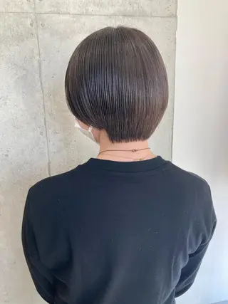 ショート ✨色持ちの良い艶 カラー✨蟹江真世のヘアスタイル