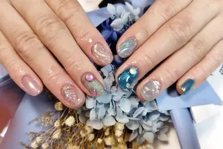 ネイル DI'A ネイルサロンのネイルデザイン