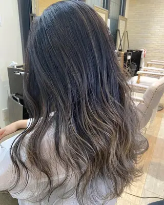 セミロング トップスタイリスト/ アユミのヘアスタイル