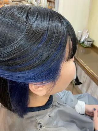 カラー 中村 莉緒のヘアスタイル