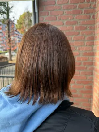 ミディアム カラー 中田 こころのヘアスタイル