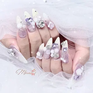 ネイル 🎀MIRUÉ🎀 Natsumi♡のネイルデザイン
