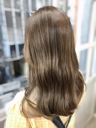 セミロング カラー 韓国ヘア🤍髪質改善 🇰🇷AKANEのヘアスタイル