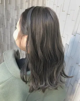 ミディアム カラー 🍊新宿南口🍊 ERINAのヘアスタイル