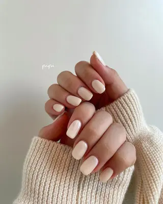 ミディアム ネイル pipi ..のネイルデザイン