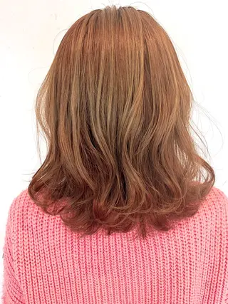 ミディアム カラー 伊藤 さやかのヘアスタイル