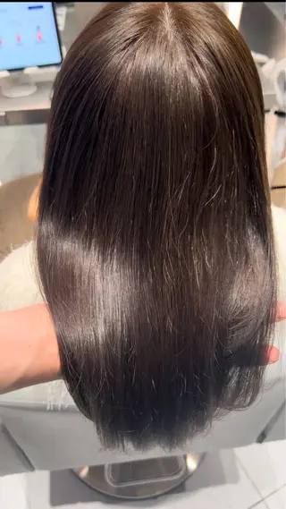 ロング カラー 清水 翔太のヘアスタイル
