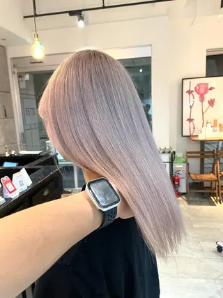 ミディアム カラー パーマ ヘアアレンジ ブリーチカラー🤍 颯馬🐈‍⬛のヘアスタイル