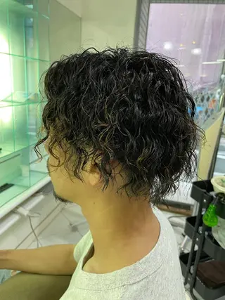 ミディアム パーマ メンズ 保住 亮太のヘアスタイル