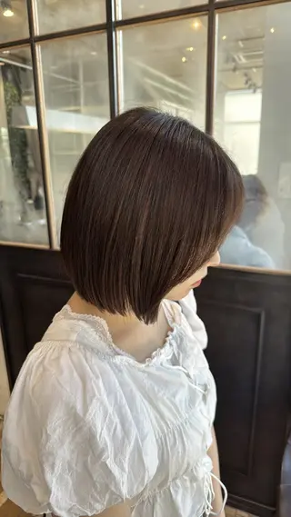 ショート レイヤーカット /momocaのヘアスタイル