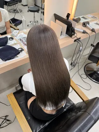 ロング 【ALEAP】 𝐇𝐀𝐊𝐔のヘアスタイル