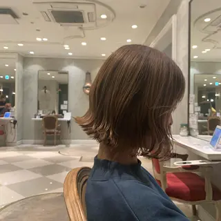ミディアム Takahashi Yuriのヘアスタイル