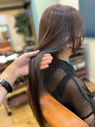ロング ⚪️髪質改善 縮毛 店長 コウ⚪️のヘアスタイル