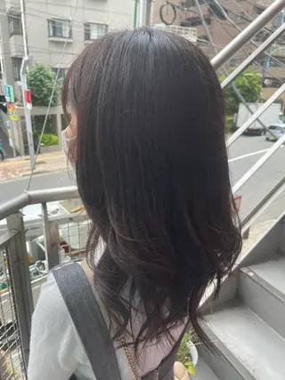 セミロング カラー 鈴木 悠華のヘアスタイル