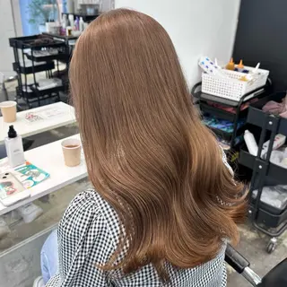 セミロング カラー ヘアアレンジ 🍀淡色×ブリーチ/ ハイトーン✨RINOのヘアスタイル