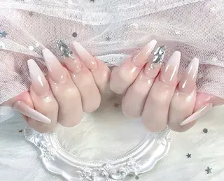 ネイル Rin Hana Nailのネイルデザイン