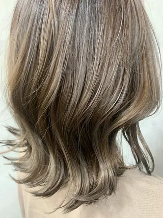 ミディアム カラー 髪質改善 makiuchiのヘアスタイル