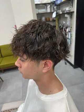 ショート パーマ 中林 優太のヘアスタイル