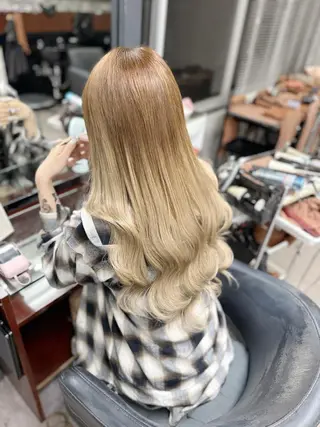 ロング 💎エクステ× 🩵ブリーチBIZEのヘアスタイル