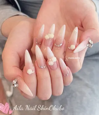 セミロング Aila Nail ShinOkuboのネイルデザイン