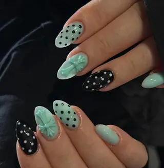 ネイル TiTi Nail🫧のネイルデザイン