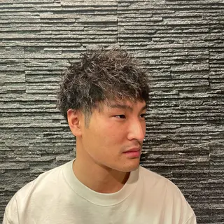 ショート パーマ メンズ 代表 武田晃英のヘアスタイル
