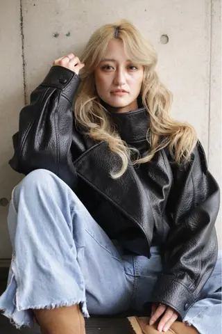 ロング カラー 只野 真衣のヘアスタイル