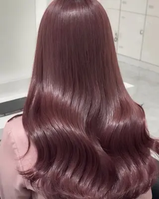ロング 暗髪うる艶ヘア🫧 yumi🐈⬛🪽のヘアスタイル