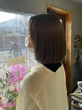 ミディアム 阪本 亜由美のヘアスタイル