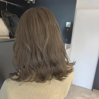 ミディアム カラー 前髪顔周りカット 沼田 拓斗のヘアスタイル