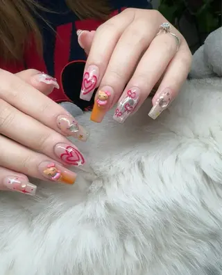 ネイル R Nailのネイルデザイン
