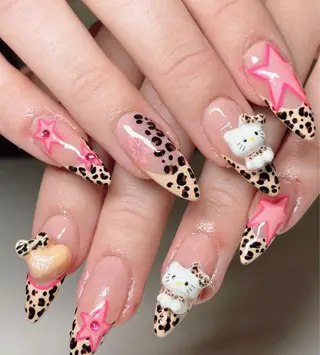 ネイル Luna Nail.Novaのネイルデザイン