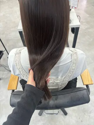 セミロング カラー Megu/ベージュ/ 透明感カラーのヘアスタイル