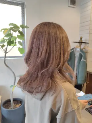 ロング LEASH 北原のヘアスタイル