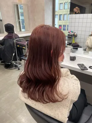 ロング カラー 抜け感レイヤー︴ ニュアンスカラーのヘアスタイル