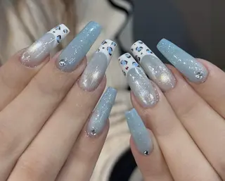 ネイル Pure&Rich Nailのネイルデザイン