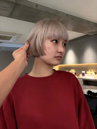 ショート カラー 🫧透明感カラー/ cinq/ゆり🌺のヘアスタイル