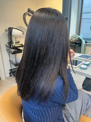セミロング カラー パーマ うしだ かおるのヘアスタイル