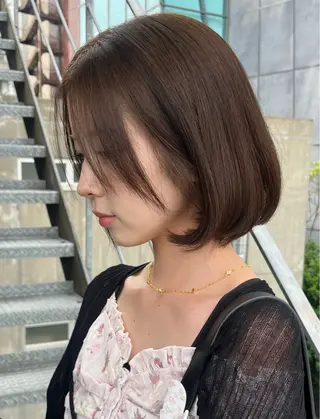 ショート カラー 韓国ボブ/ハッシュ カットKIRAのヘアスタイル