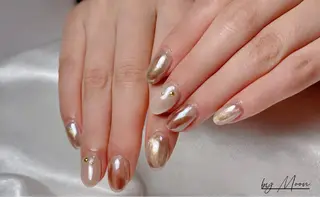 ネイル Moon Nailsのネイルデザイン