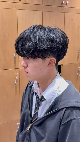 パーマ メンズ fifth 清水睦月のヘアスタイル