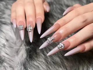 ネイル nailsalon ROSA Rのネイルデザイン