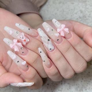 ネイル Queens テイのネイルデザイン