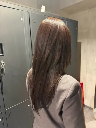 ロング 艶髪レイヤー AZUSAのヘアスタイル