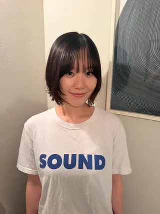 ショート ボブ🥣KON コンナツミのヘアスタイル